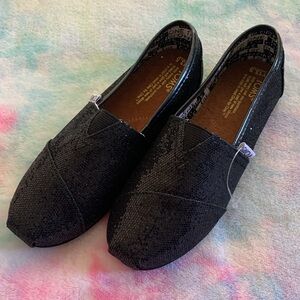 ⚠️ S O L D ⚠️ Black Sparkle Toms